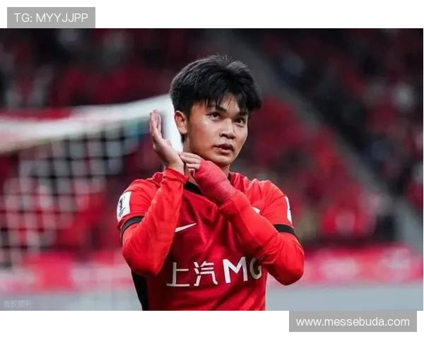 1168万海港签国足新星标王